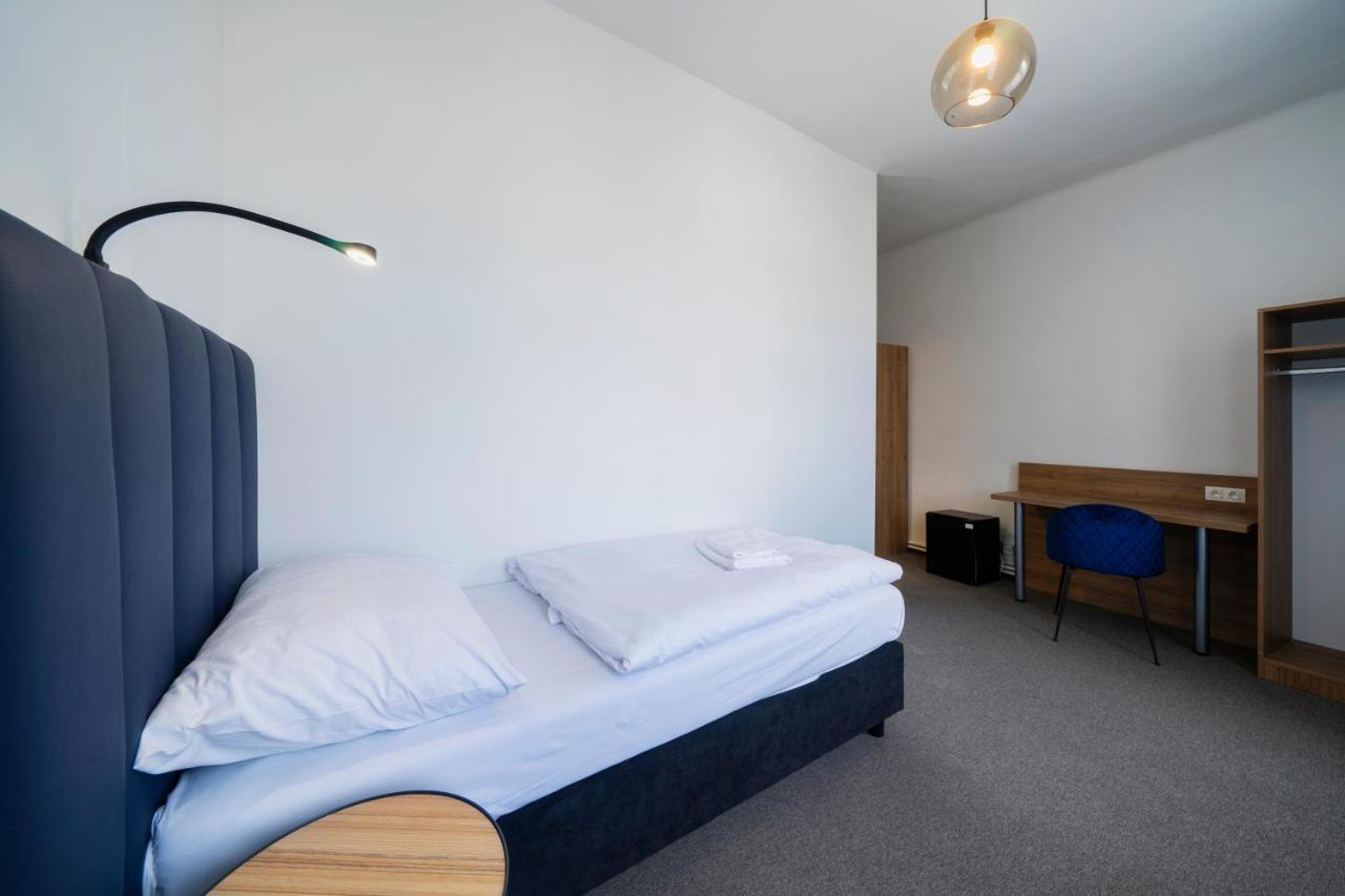 Hotel Bayer Pilzno Zewnętrze zdjęcie